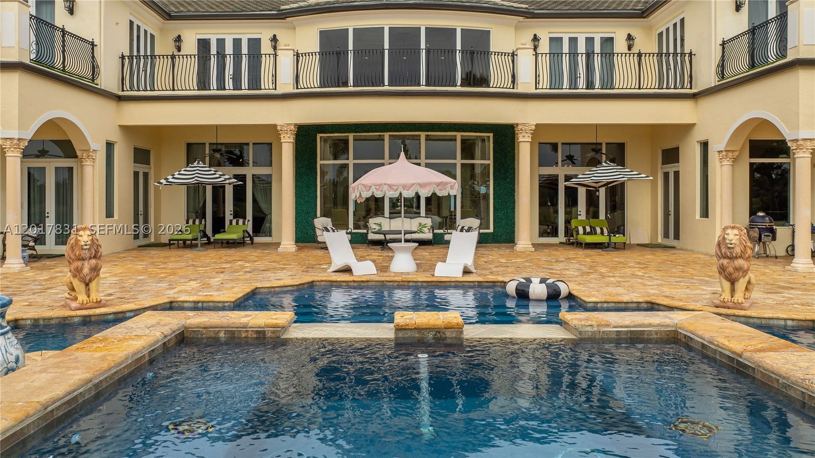 Real estate property located at 2951 Lake Ridge Ln, Broward, Estates Of Swan Lake, Weston, FL