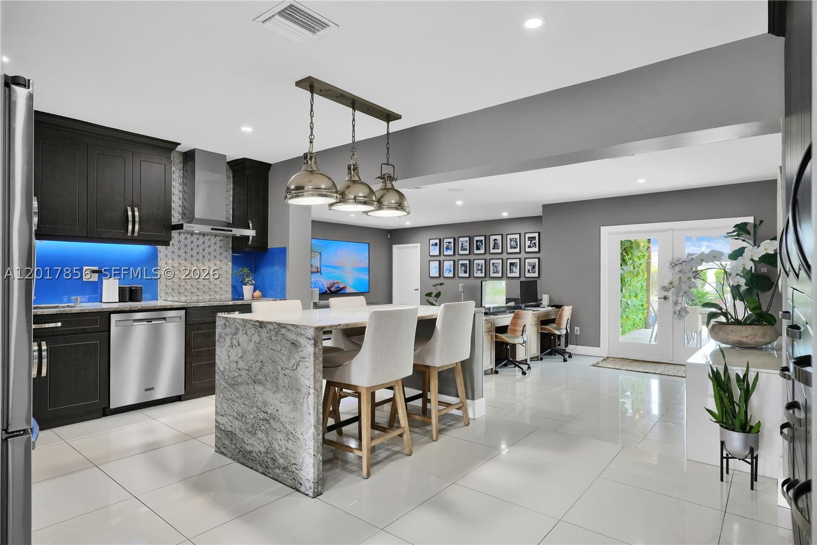 Real estate property located at 5241 104th Ave, Miami-dade, Heftler Homes Sec 3, Miami, FL