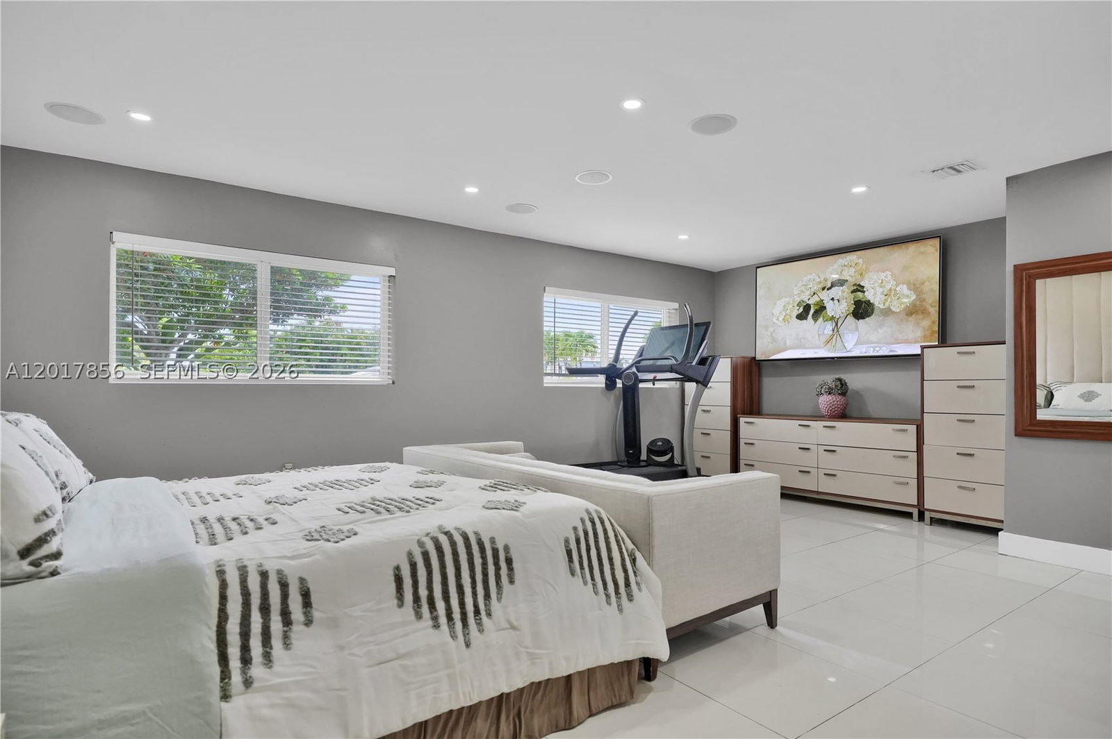 Real estate property located at 5241 104th Ave, Miami-dade, Heftler Homes Sec 3, Miami, FL