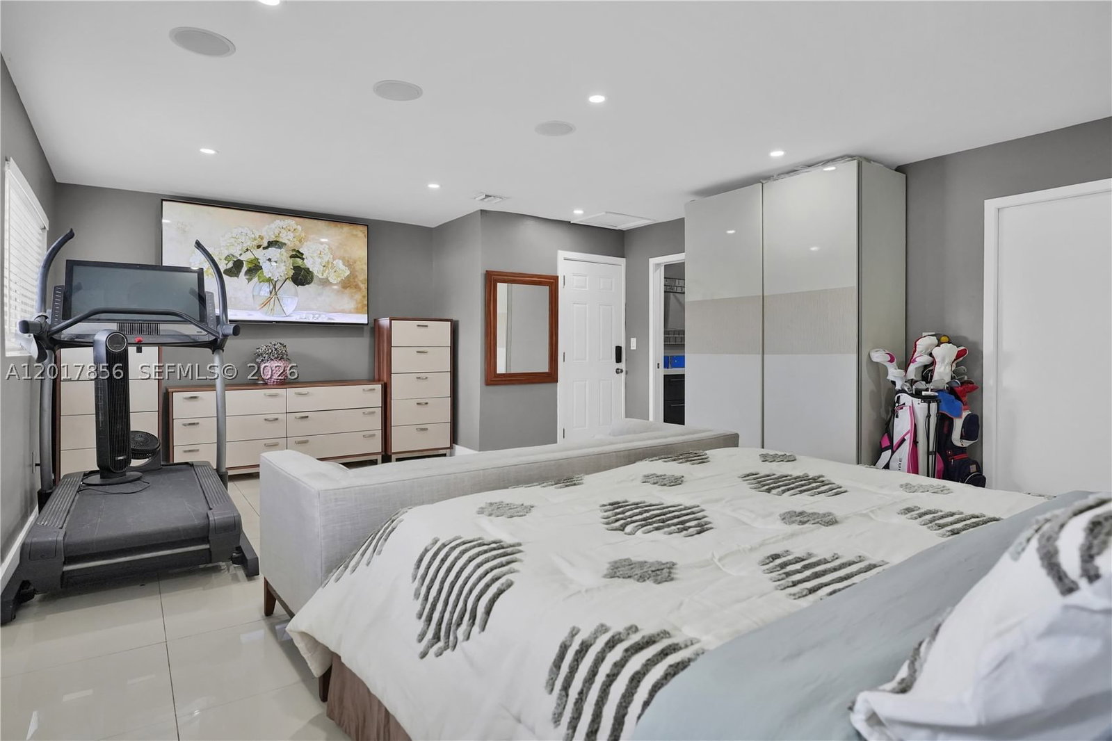 Real estate property located at 5241 104th Ave, Miami-dade, Heftler Homes Sec 3, Miami, FL
