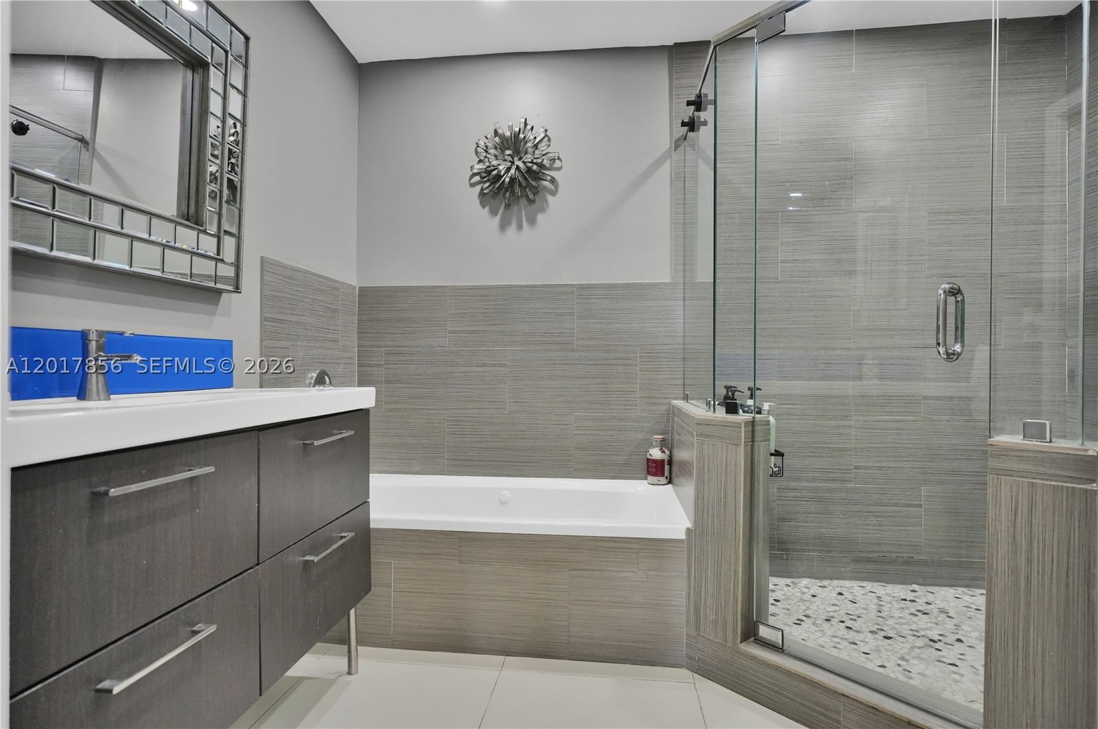 Real estate property located at 5241 104th Ave, Miami-dade, Heftler Homes Sec 3, Miami, FL