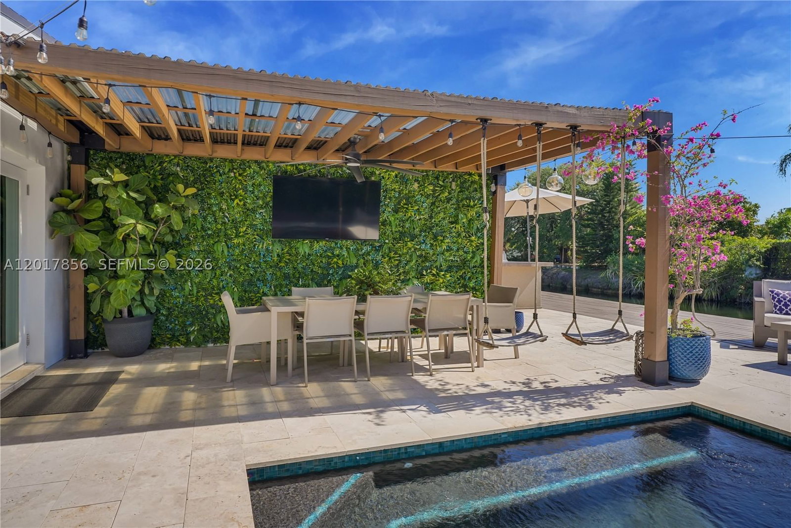 Real estate property located at 5241 104th Ave, Miami-dade, Heftler Homes Sec 3, Miami, FL