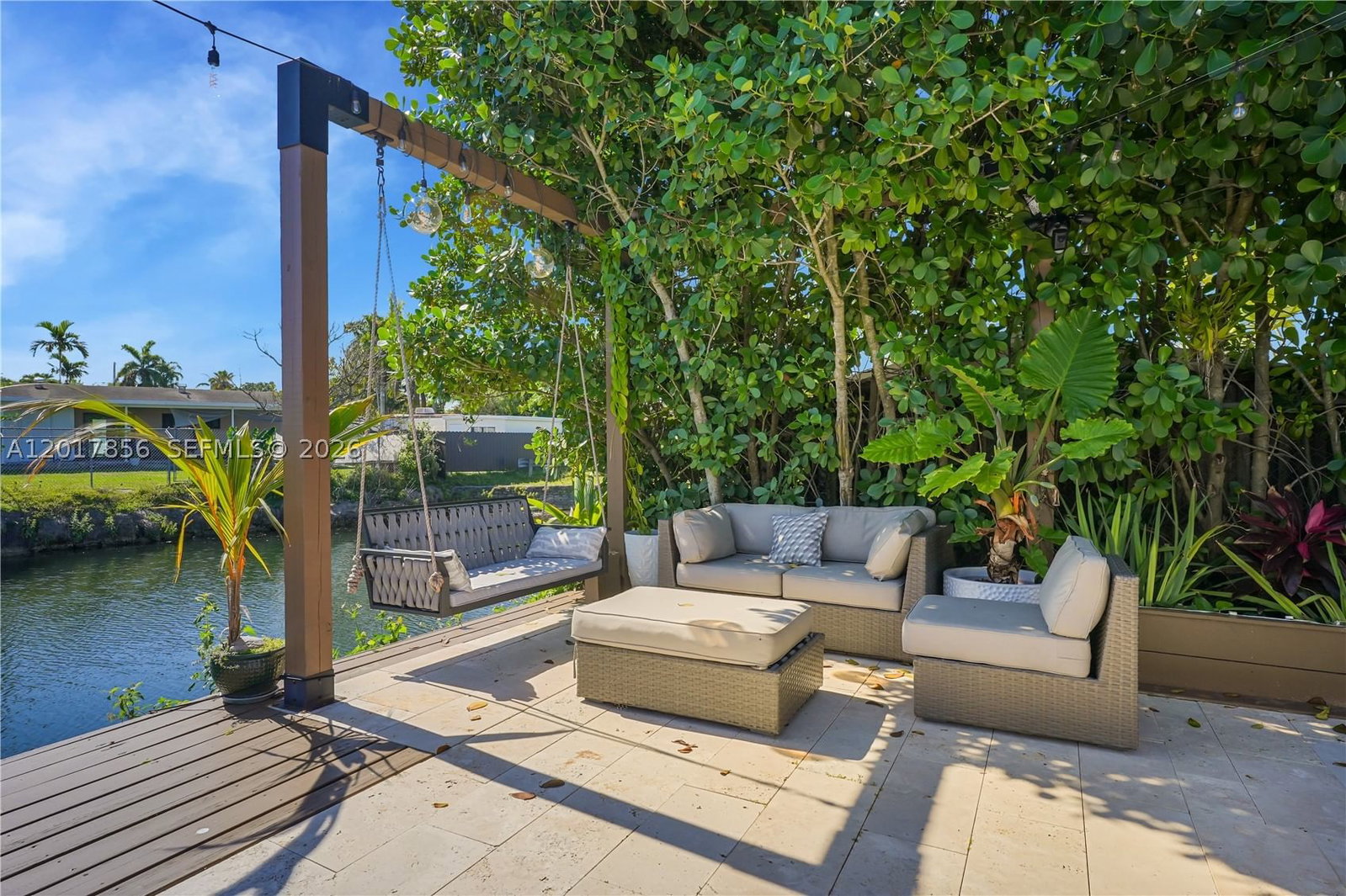 Real estate property located at 5241 104th Ave, Miami-dade, Heftler Homes Sec 3, Miami, FL