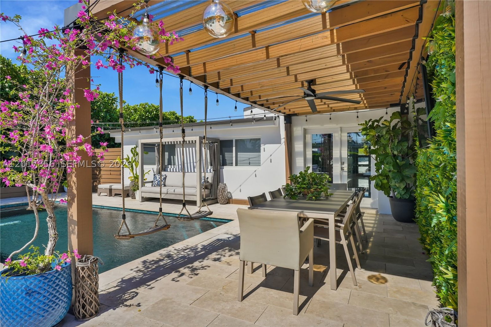 Real estate property located at 5241 104th Ave, Miami-dade, Heftler Homes Sec 3, Miami, FL