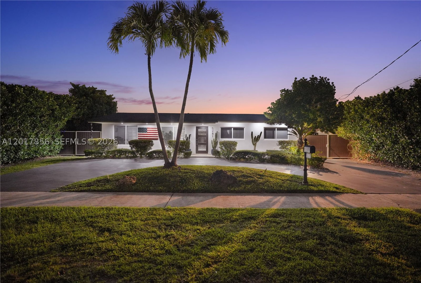 Real estate property located at 5241 104th Ave, Miami-dade, Heftler Homes Sec 3, Miami, FL