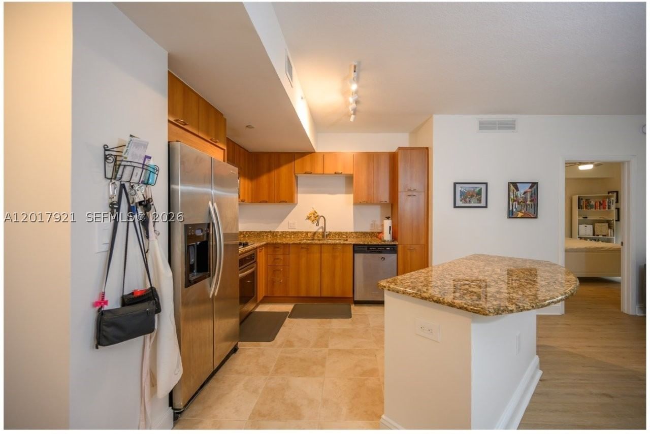 Real estate property located at 510 84th Ave #333, Broward, Veranda Condo, Plantation, FL