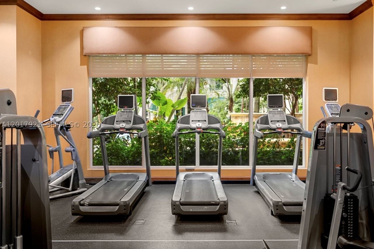 Real estate property located at 510 84th Ave #333, Broward, Veranda Condo, Plantation, FL