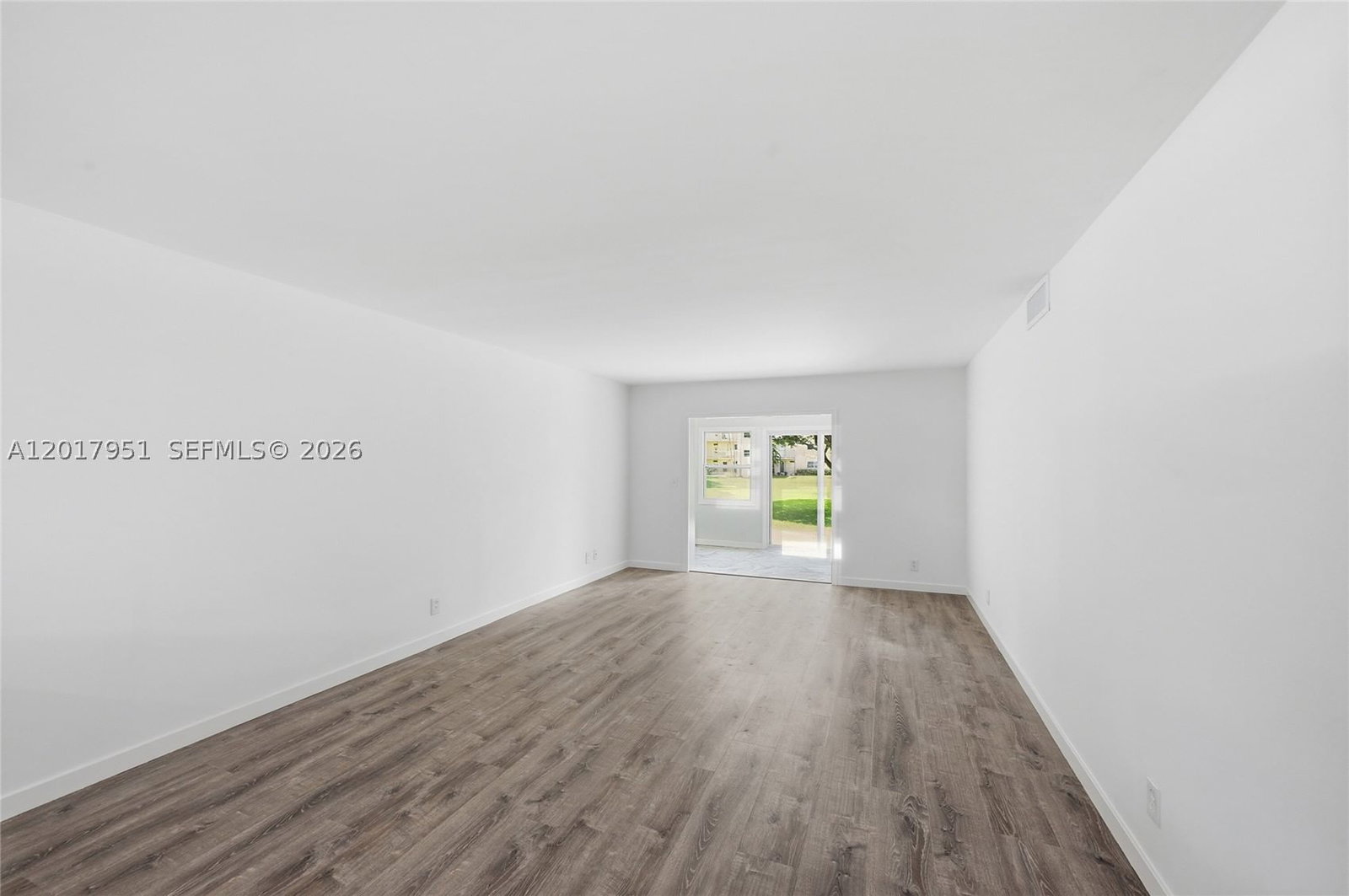 Real estate property located at 330 26th Ave #1120, Palm Beach, Village Royale Forest Gree, Boynton Beach, FL