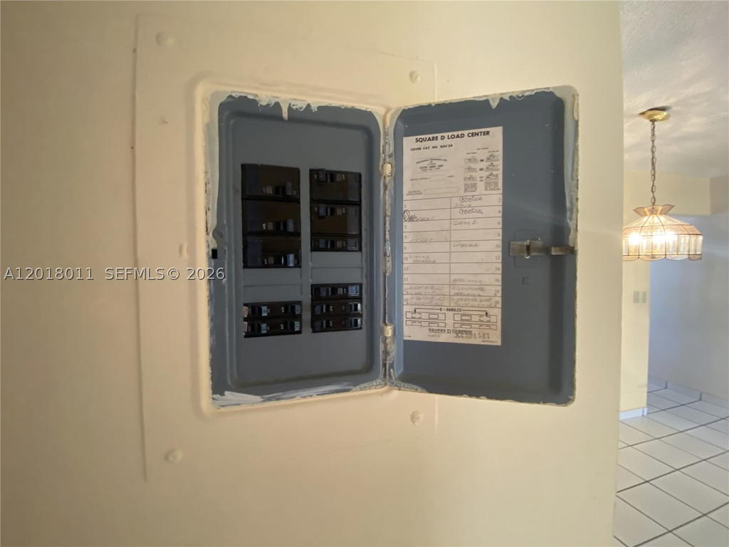 Real estate property located at 1560 46th St #117, Miami-dade, Mile Apts Condo, Hialeah, FL
