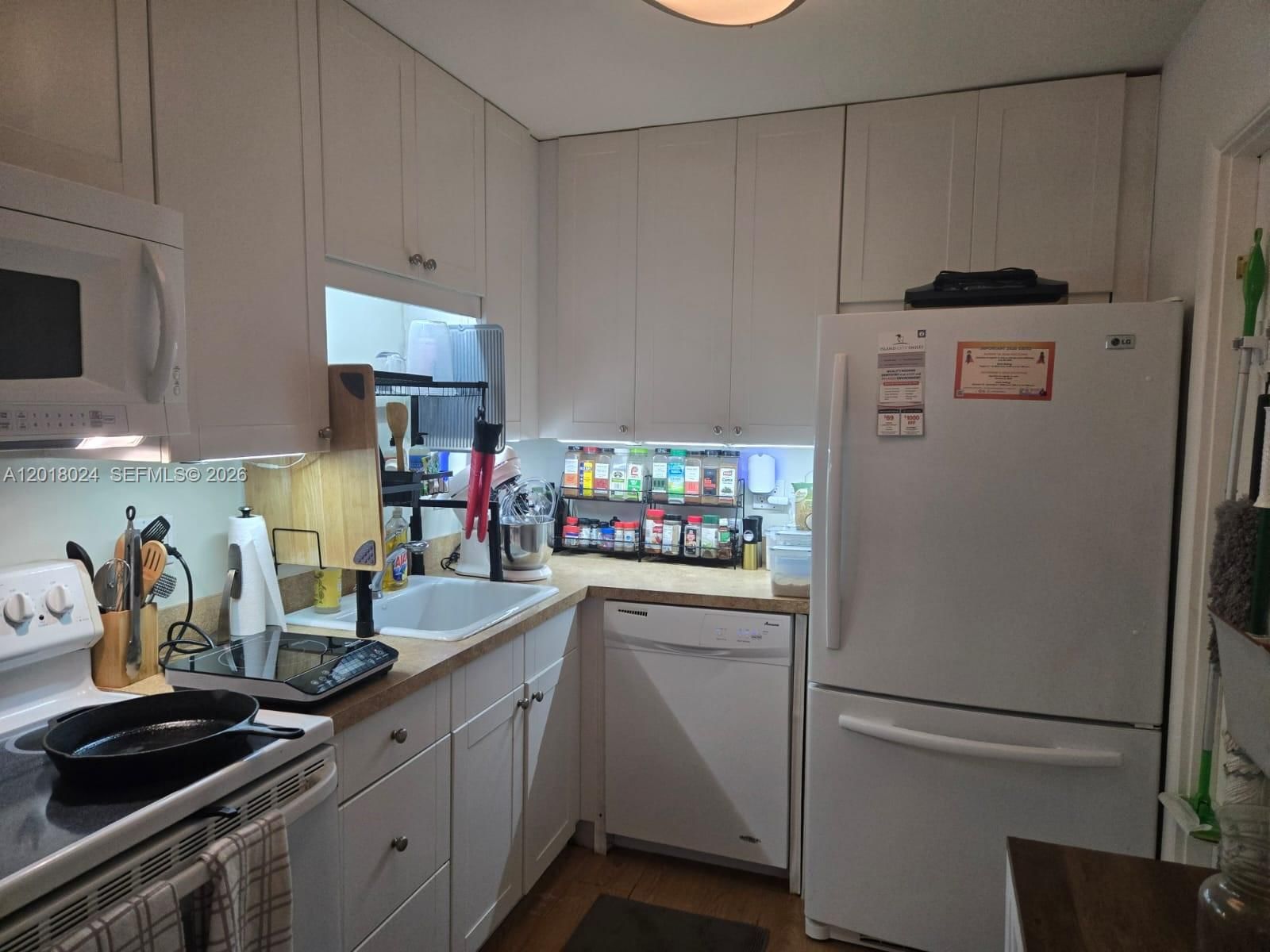 Real estate property located at 1950 Andrews Ave #208D, Broward, Manor Grove Village One I, Wilton Manors, FL