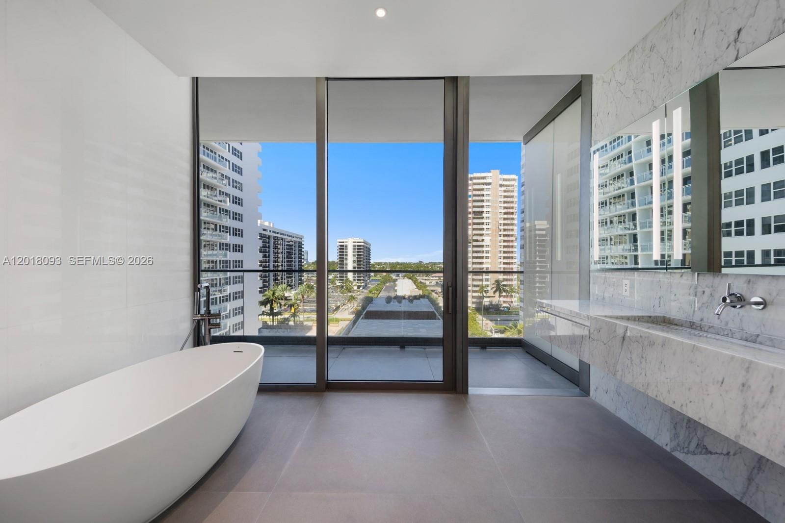 Real estate property located at 2000 Ocean Dr #7B, Broward, 2000 Ocean Condo, Hallandale Beach, FL