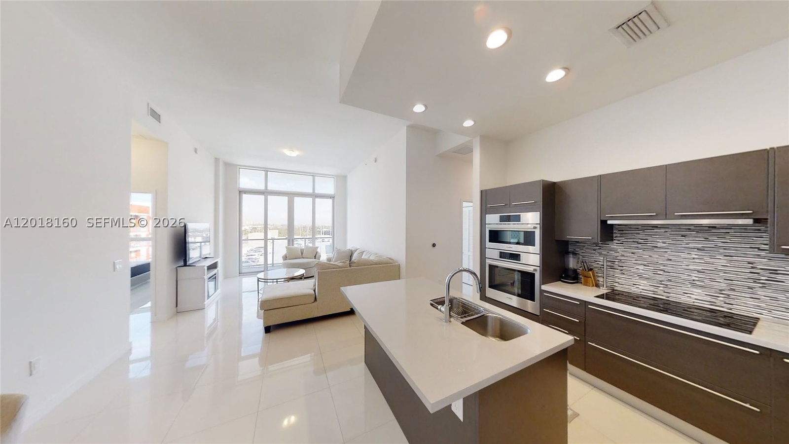 Real estate property located at 7825 107th Ave #821, Miami-dade, Midtown At Doral, Doral, FL