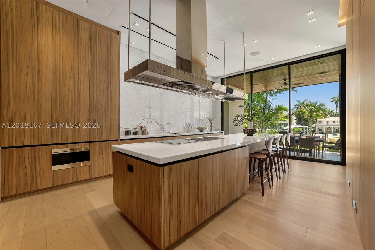 Real estate property located at 1420 23rd St, Miami-dade, Sunset Islands-island No 3, Miami Beach, FL