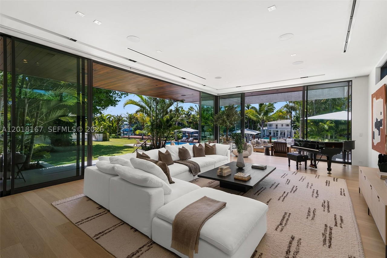 Real estate property located at 1420 23rd St, Miami-dade, Sunset Islands-island No 3, Miami Beach, FL