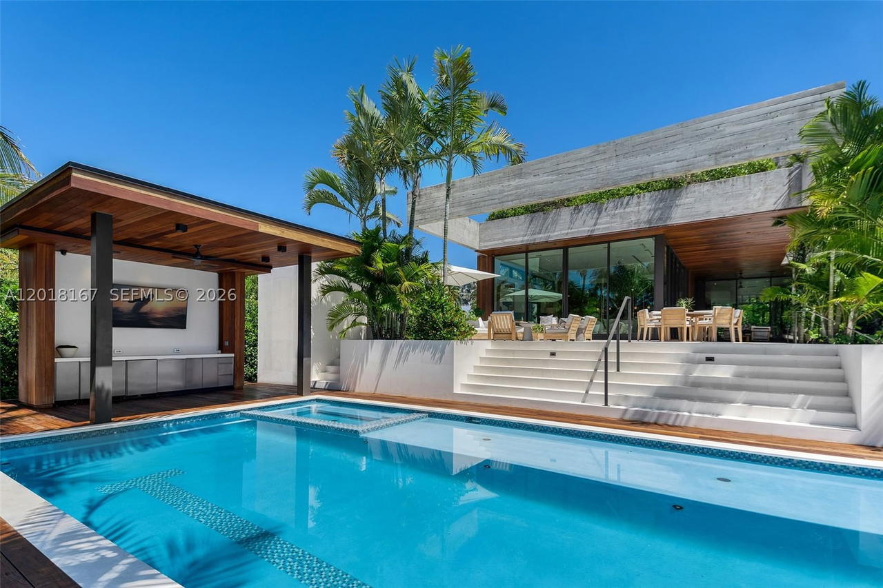 Real estate property located at 1420 23rd St, Miami-dade, Sunset Islands-island No 3, Miami Beach, FL