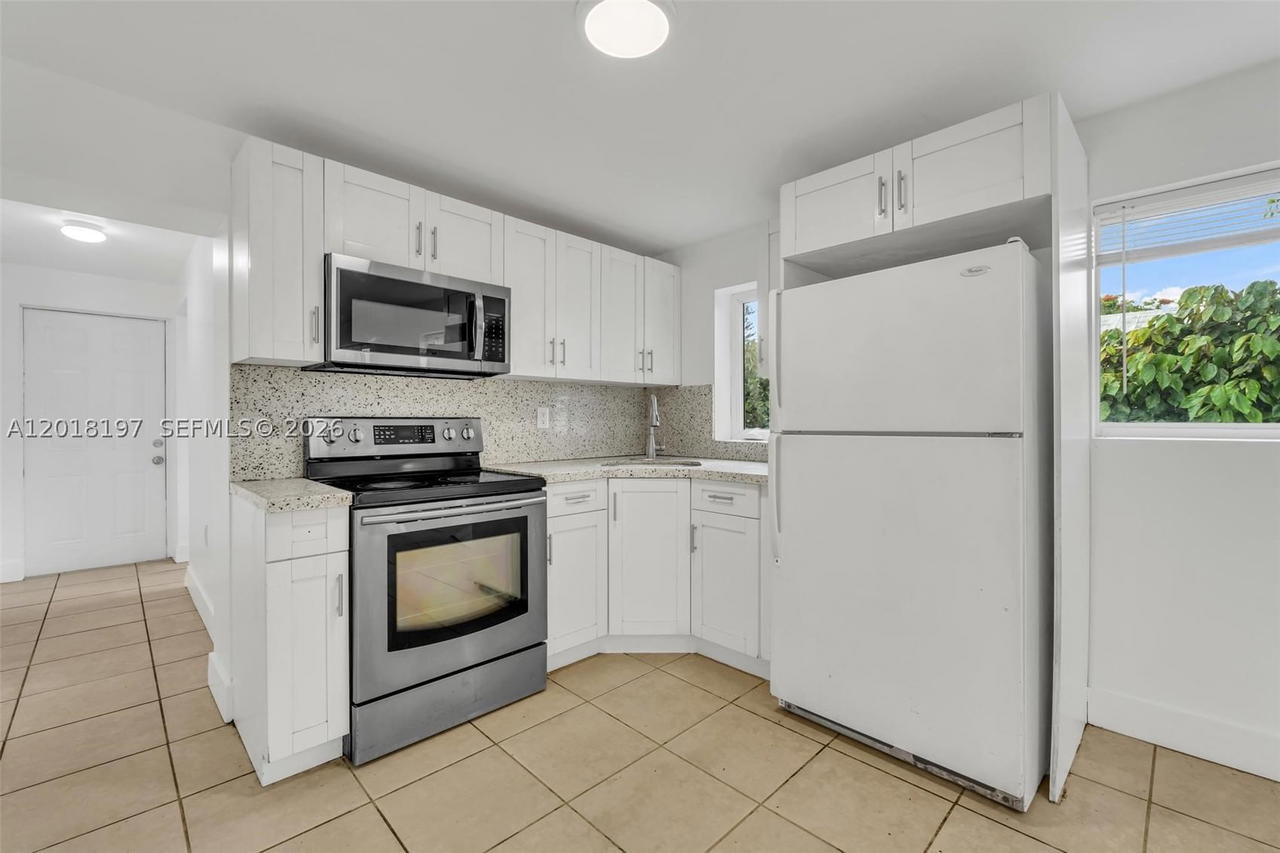 Real estate property located at 628 8th Ave, Miami-dade, Central Commercial Homest, Homestead, FL