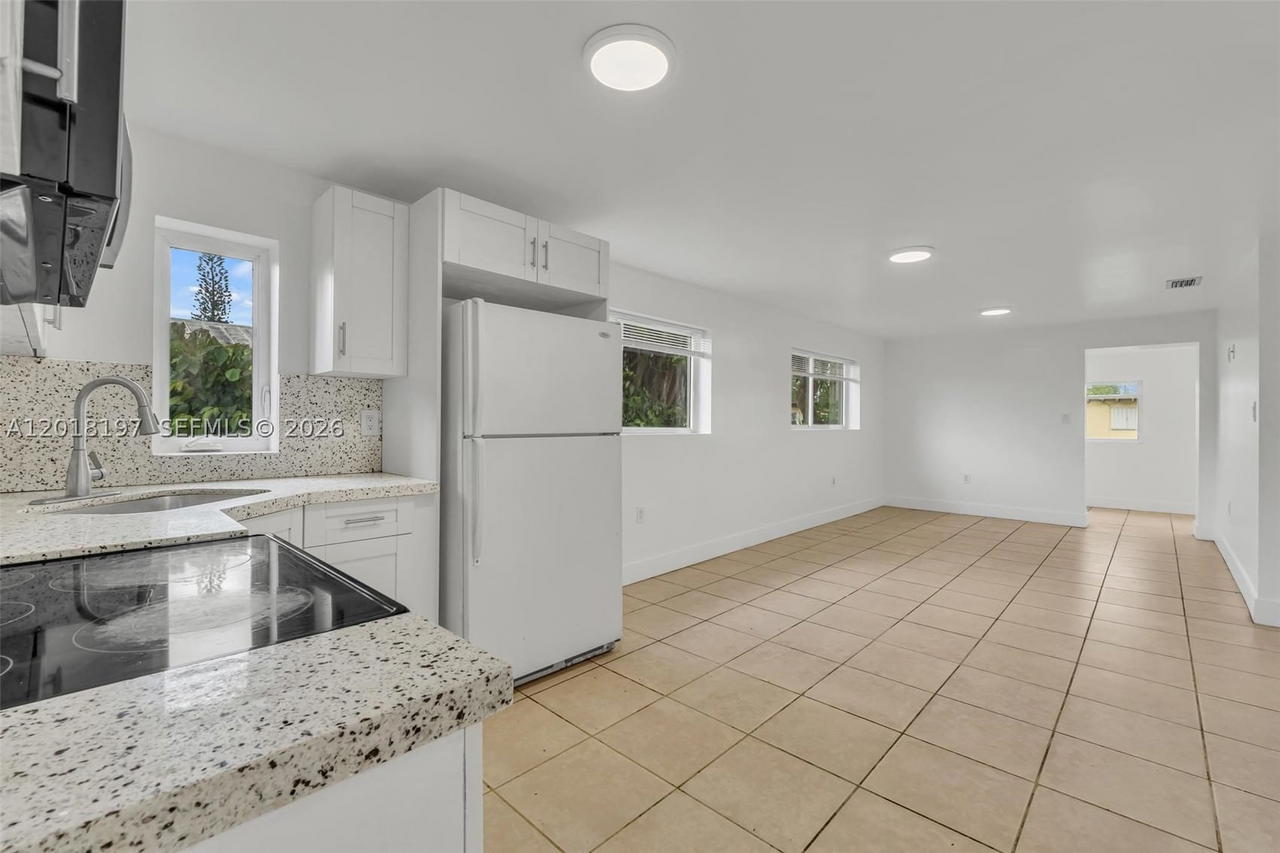 Real estate property located at 628 8th Ave, Miami-dade, Central Commercial Homest, Homestead, FL