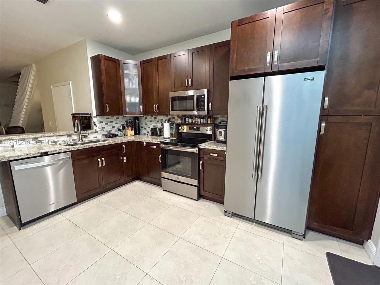 Real estate property located at 2042 Madeira Dr, Broward, Sectors 3 & 4 Boundary Pl, Weston, FL