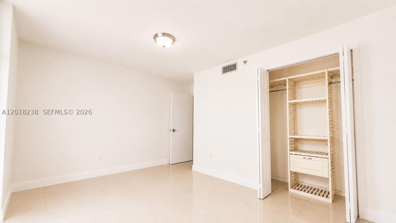Real estate property located at 1621 Collins Ave #310, Miami-dade, The Georgian Condo, Miami Beach, FL