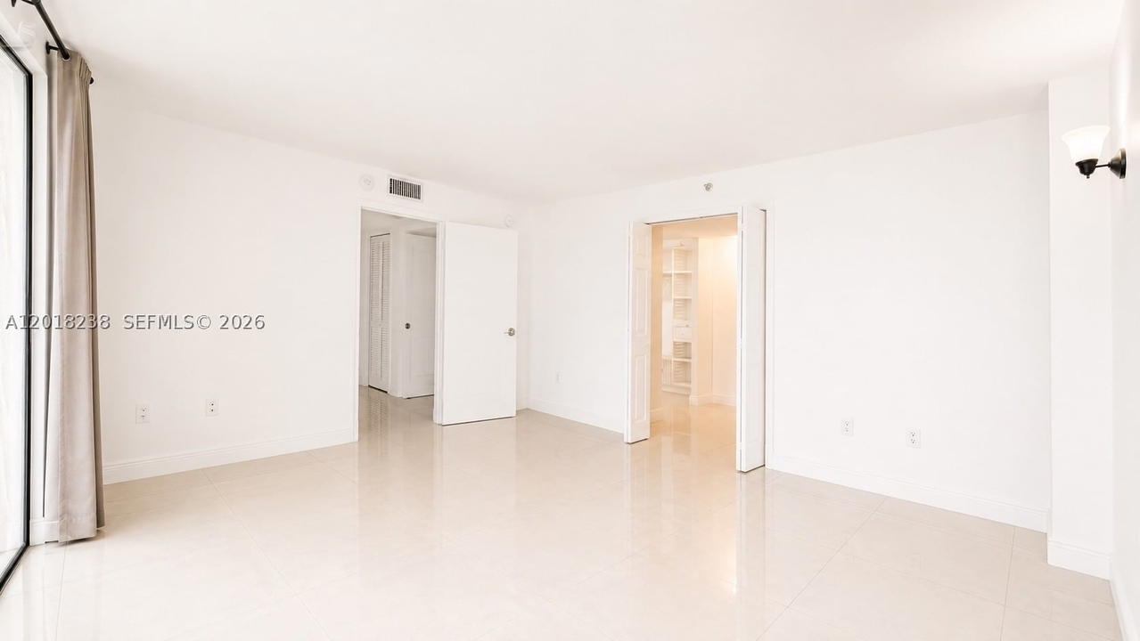 Real estate property located at 1621 Collins Ave #310, Miami-dade, The Georgian Condo, Miami Beach, FL