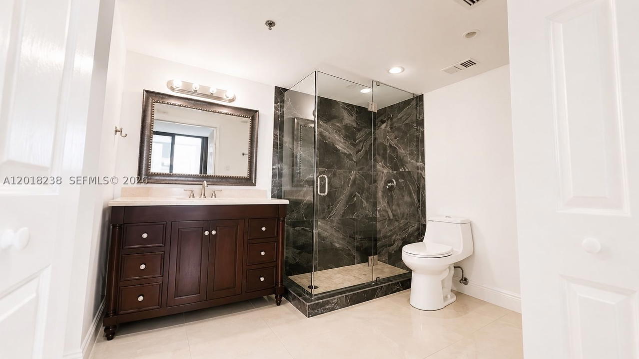 Real estate property located at 1621 Collins Ave #310, Miami-dade, The Georgian Condo, Miami Beach, FL
