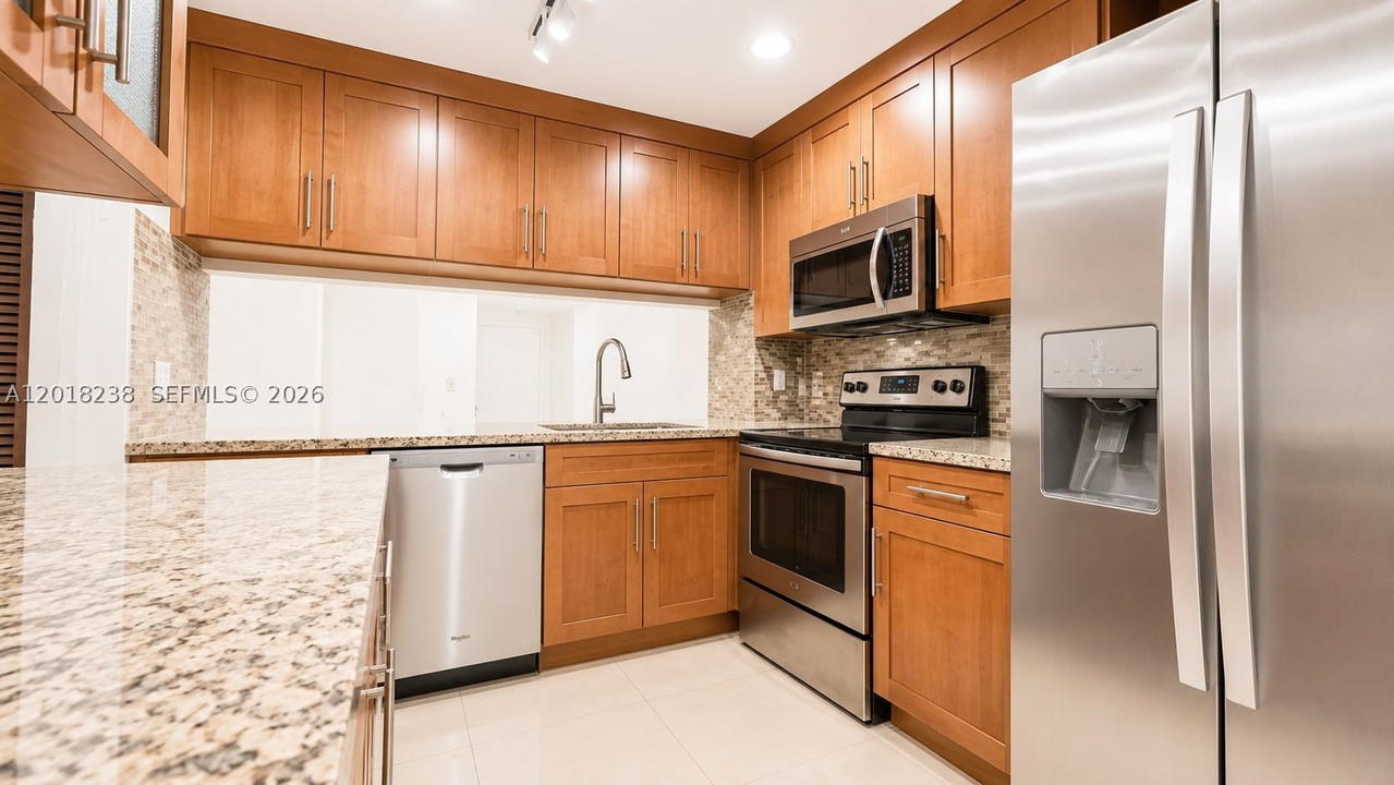 Real estate property located at 1621 Collins Ave #310, Miami-dade, The Georgian Condo, Miami Beach, FL