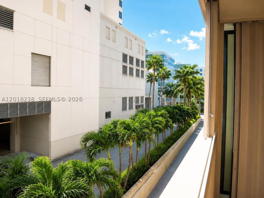 Real estate property located at 1621 Collins Ave #310, Miami-dade, The Georgian Condo, Miami Beach, FL