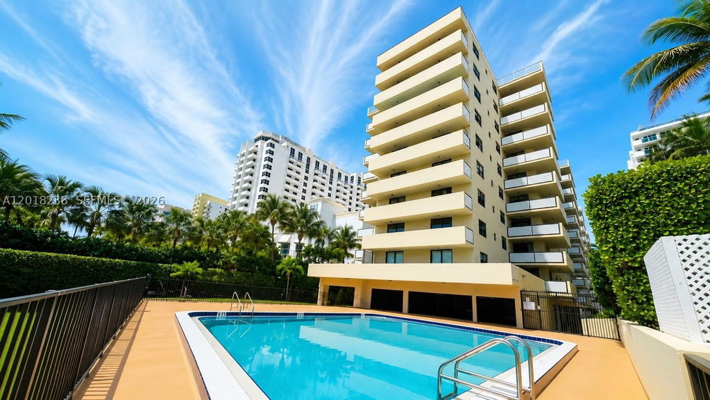 Real estate property located at 1621 Collins Ave #310, Miami-dade, The Georgian Condo, Miami Beach, FL