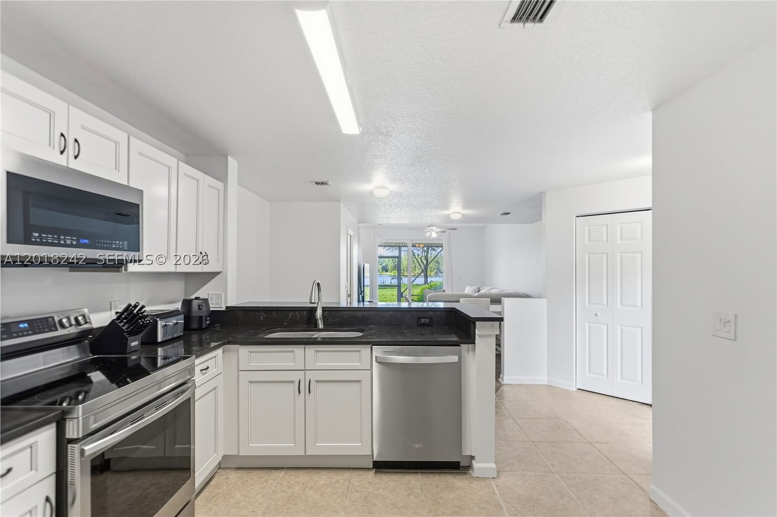 Real estate property located at 4065 Crystal Lake Dr, Broward, Crystal Lake 2nd Sec, Deerfield Beach, FL