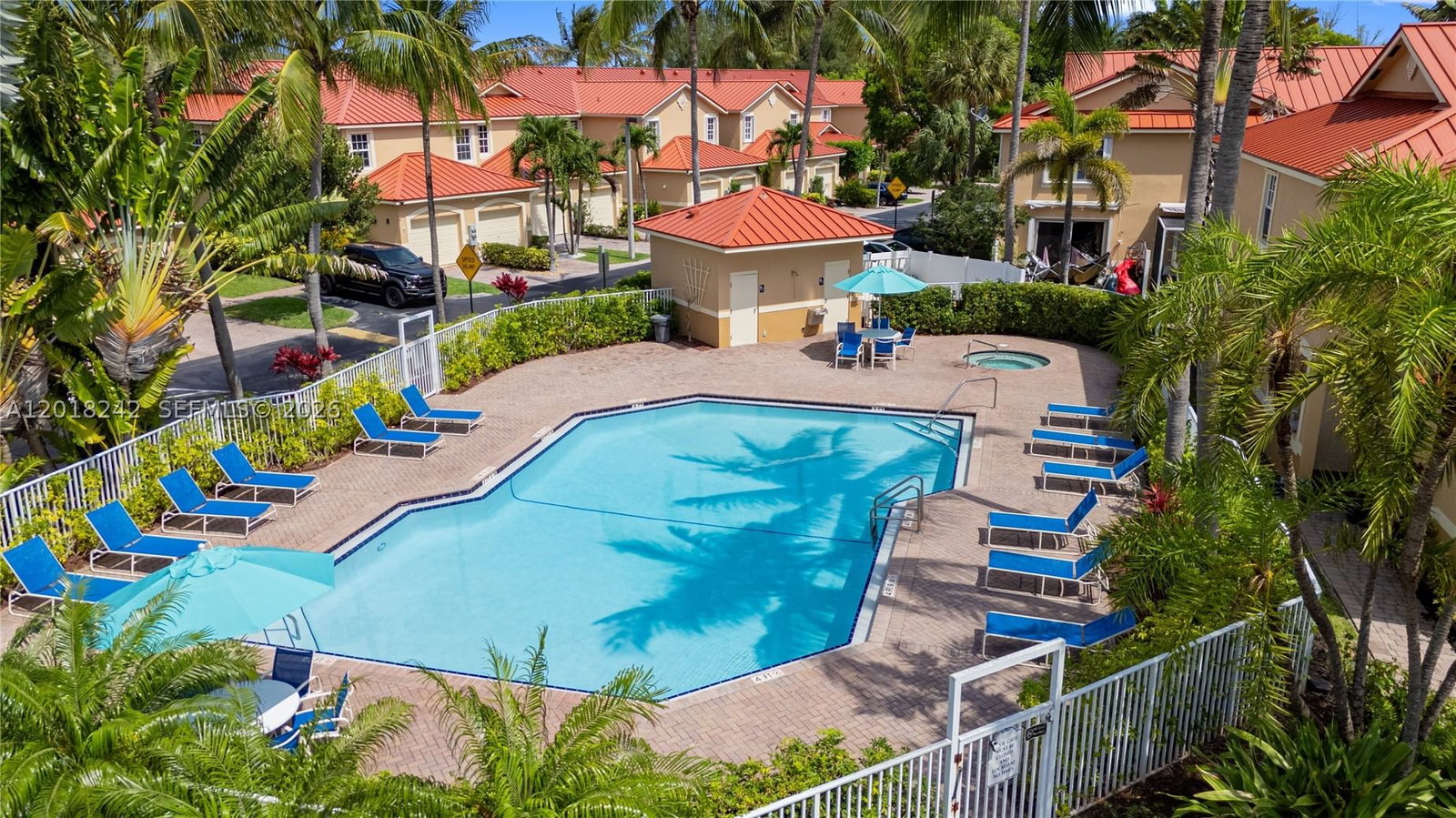Real estate property located at 4065 Crystal Lake Dr, Broward, Crystal Lake 2nd Sec, Deerfield Beach, FL