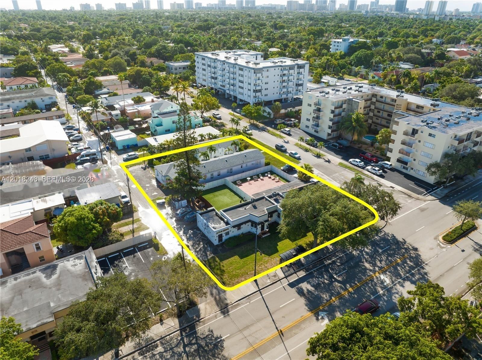 Real estate property located at 699 Federal Hwy, Broward, Hollywood East (3010-3050), Hollywood, FL