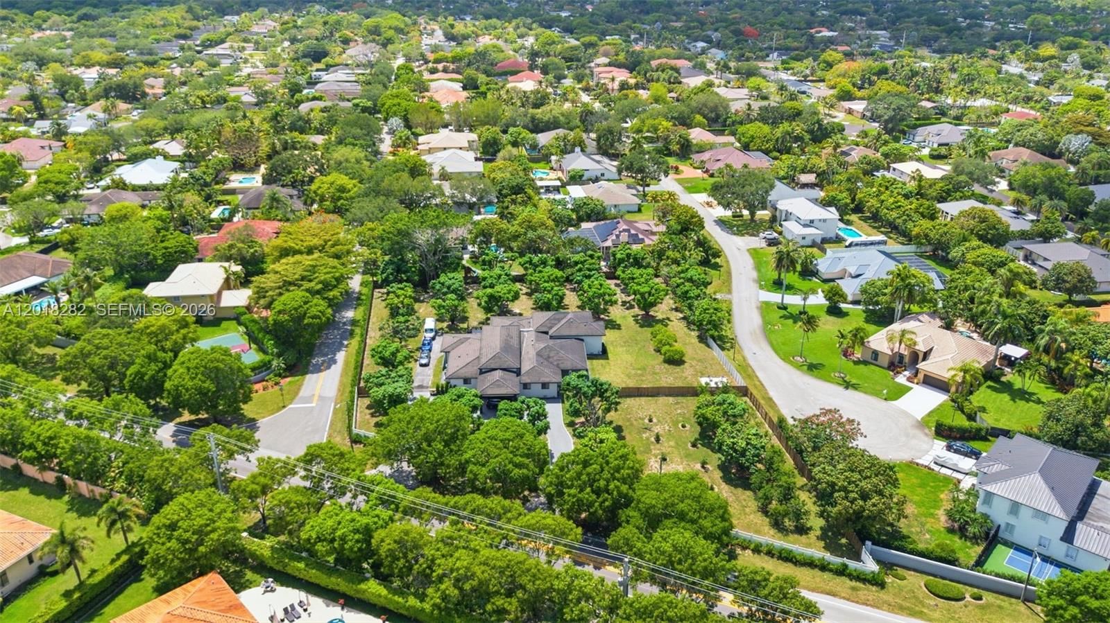 Real estate property located at 18690 Old Cutler Rd, Miami-dade, Perrine Grant Sub, Cutler Bay, FL