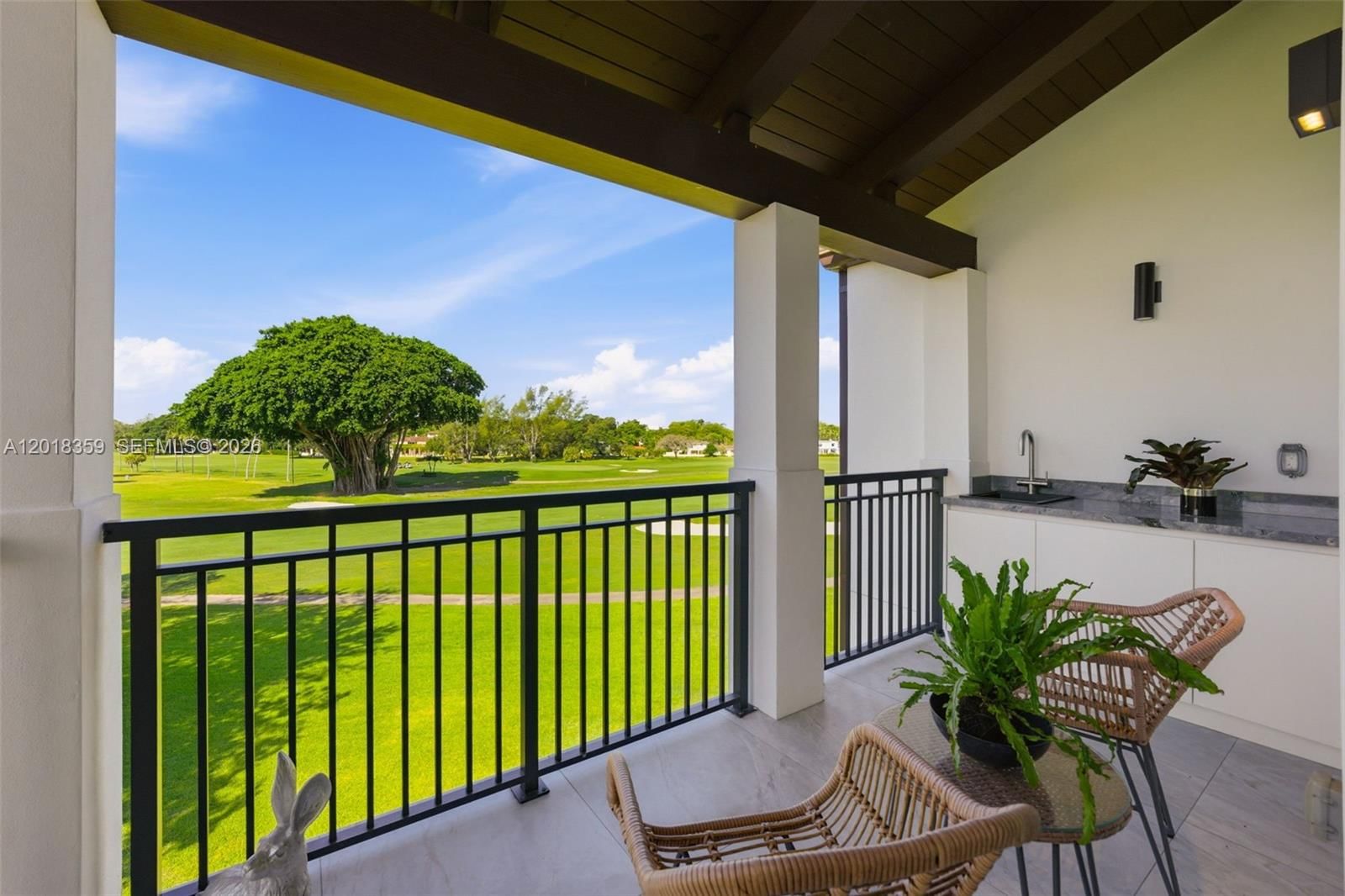 Real estate property located at 1228 Anastasia Ave #304, Miami-dade, Coral Gables Country Club, Coral Gables, FL