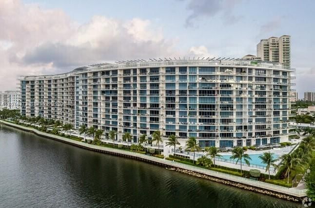 Real estate property located at 3250 188th St #408, Miami-dade, Echo Aventura, Aventura, FL