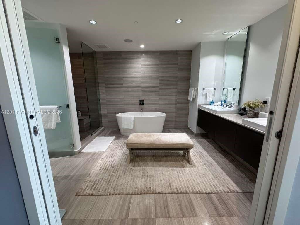 Real estate property located at 3250 188th St #408, Miami-dade, Echo Aventura, Aventura, FL