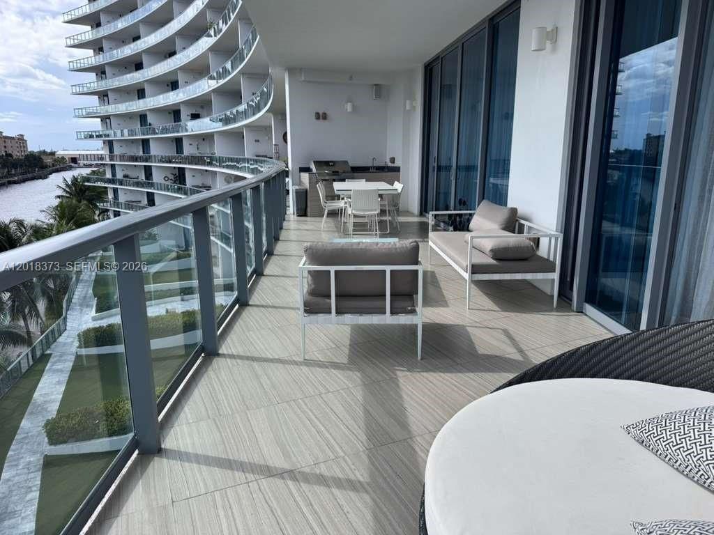 Real estate property located at 3250 188th St #408, Miami-dade, Echo Aventura, Aventura, FL