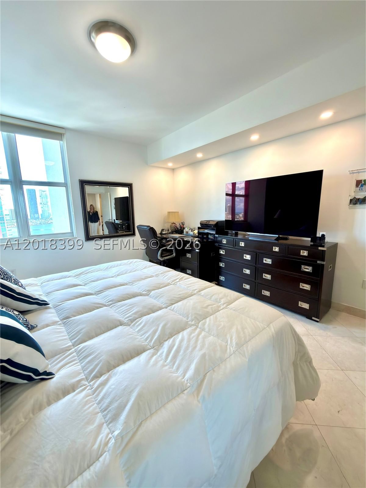 Real estate property located at 3330 190th St #1610, Miami-dade, Aventura Marina Condo Num, Aventura, FL