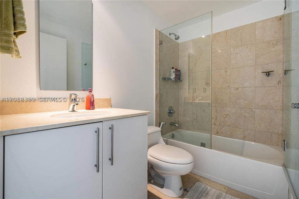 Real estate property located at 3330 190th St #1610, Miami-dade, Aventura Marina Condo Num, Aventura, FL