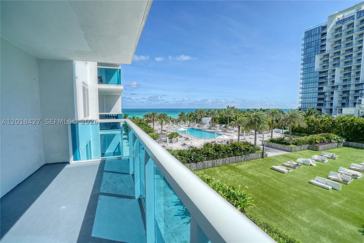Real estate property located at 2301 Collins Ave #404, Miami-dade, Roney Palace Condo, Miami Beach, FL