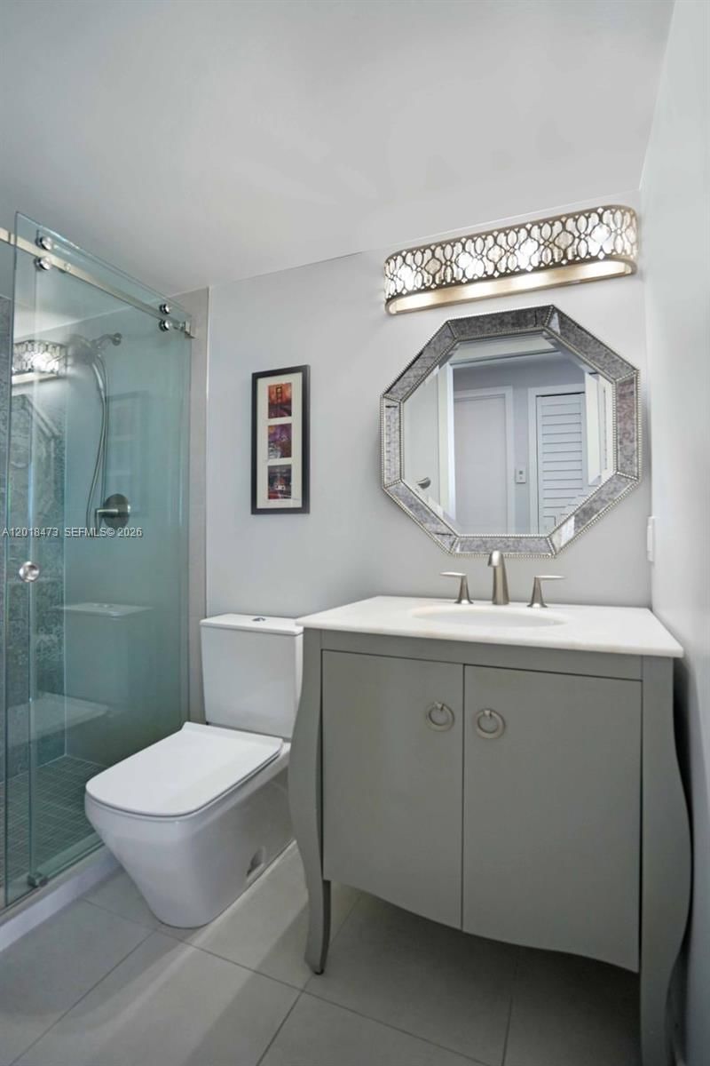 Real estate property located at 1621 Bay Rd PH1, Miami-dade, Bayview Plaza Condo, Miami Beach, FL