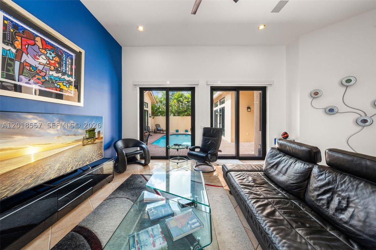 Real estate property located at 1170 166th Ave, Broward, Westfork 1 Plat, Pembroke Pines, FL
