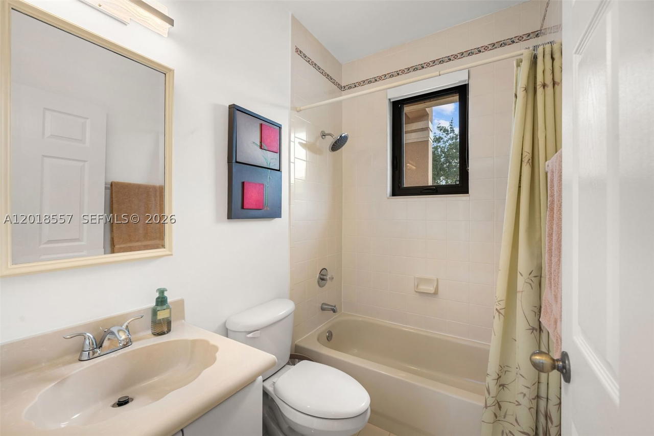 Real estate property located at 1170 166th Ave, Broward, Westfork 1 Plat, Pembroke Pines, FL