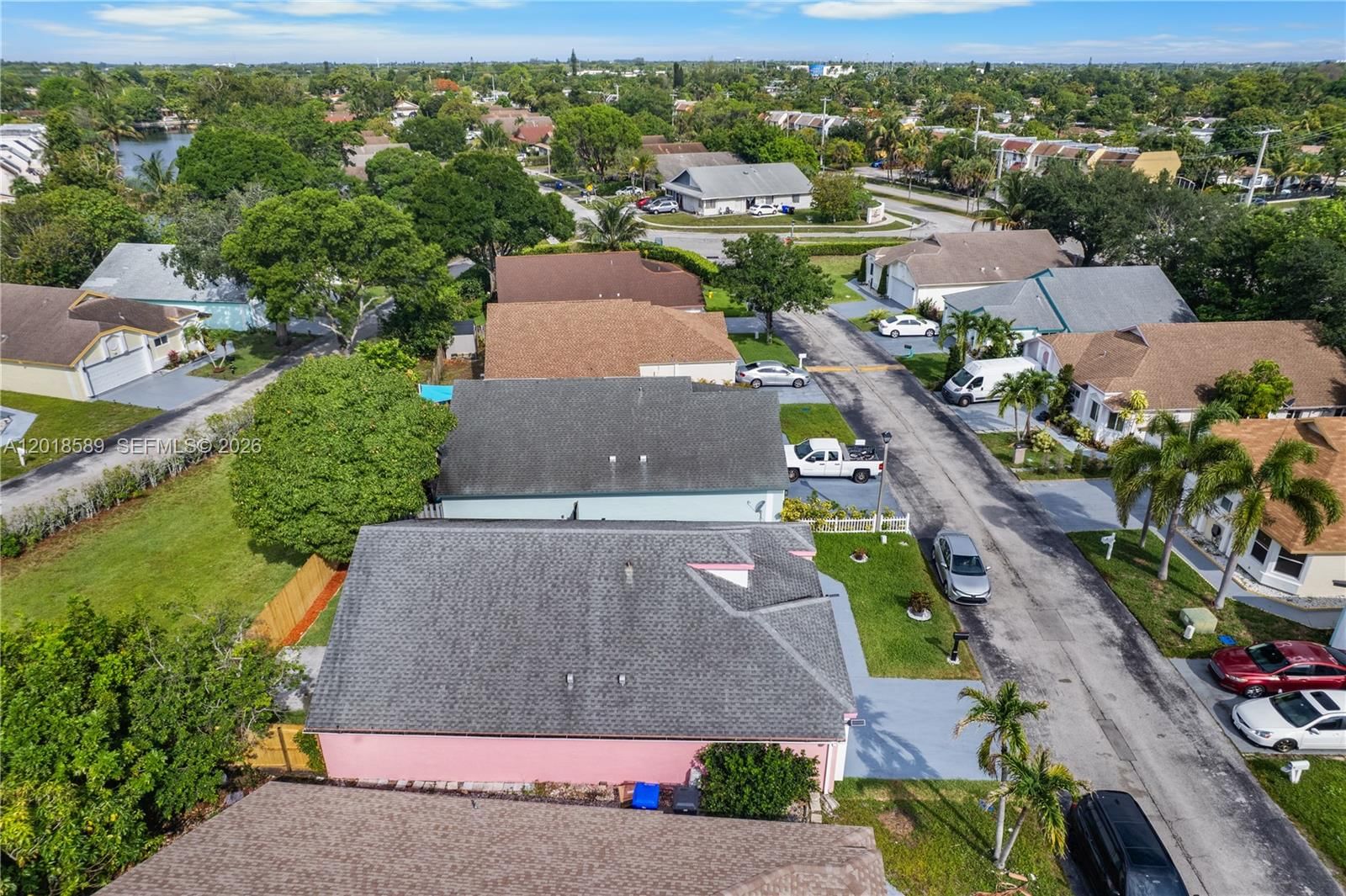 Real estate property located at 1035 Jasmine Ln, Broward, North Lauderdale Division, North Lauderdale, FL