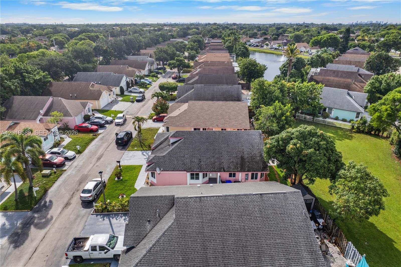 Real estate property located at 1035 Jasmine Ln, Broward, North Lauderdale Division, North Lauderdale, FL