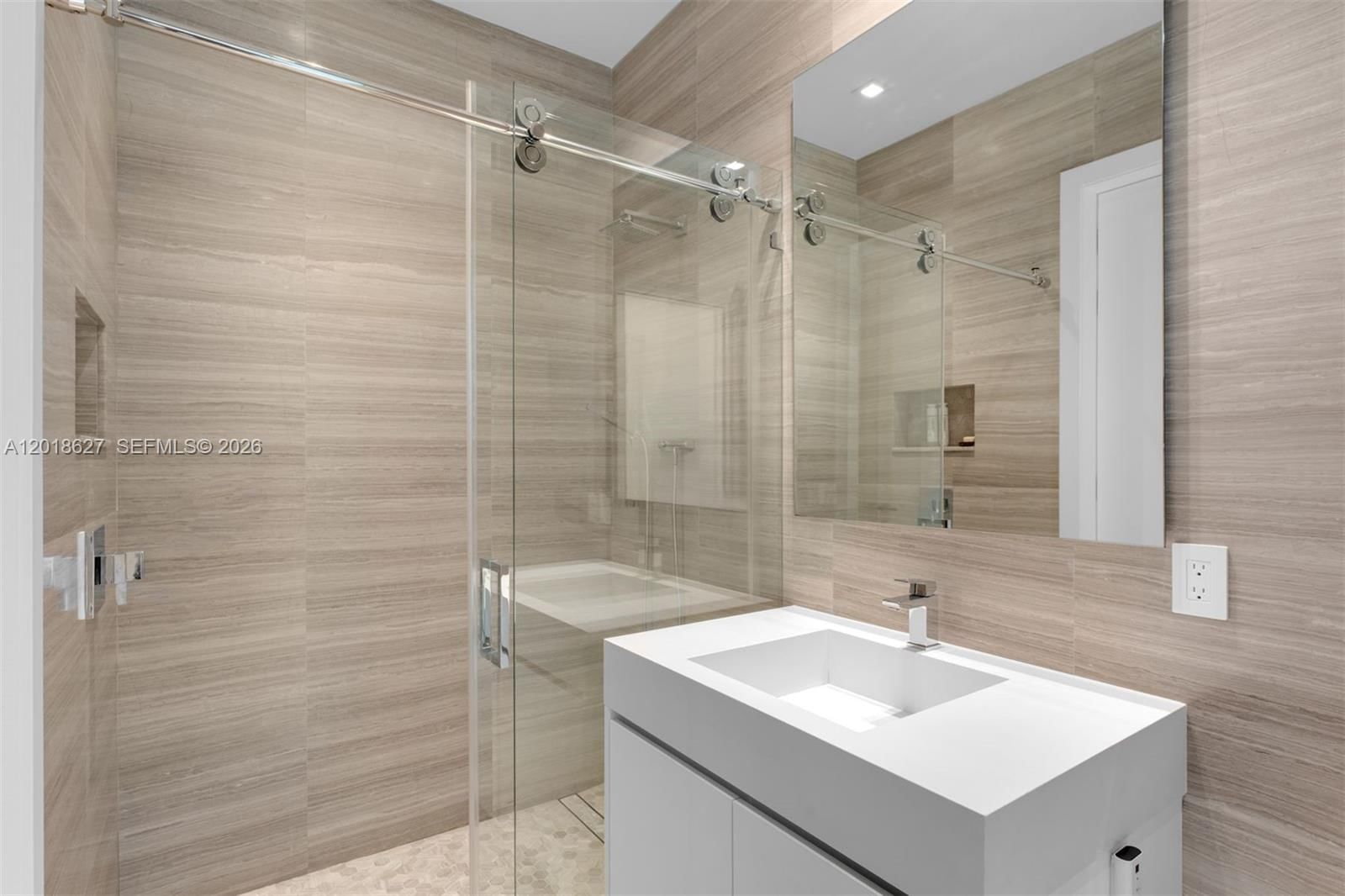 Real estate property located at 229 Golden Beach Dr, Miami-dade, Golden Beach Sec D, Golden Beach, FL