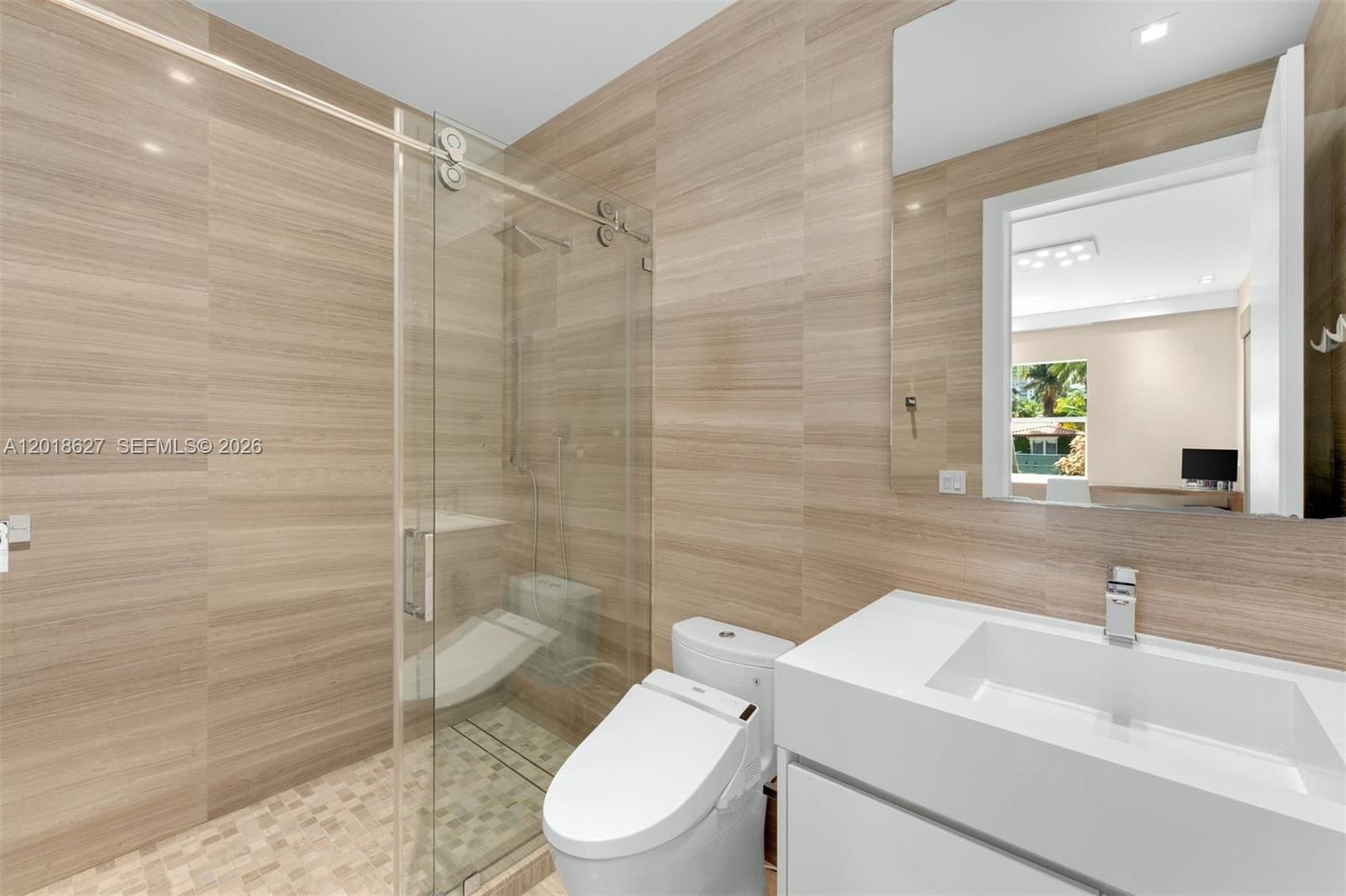Real estate property located at 229 Golden Beach Dr, Miami-dade, Golden Beach Sec D, Golden Beach, FL