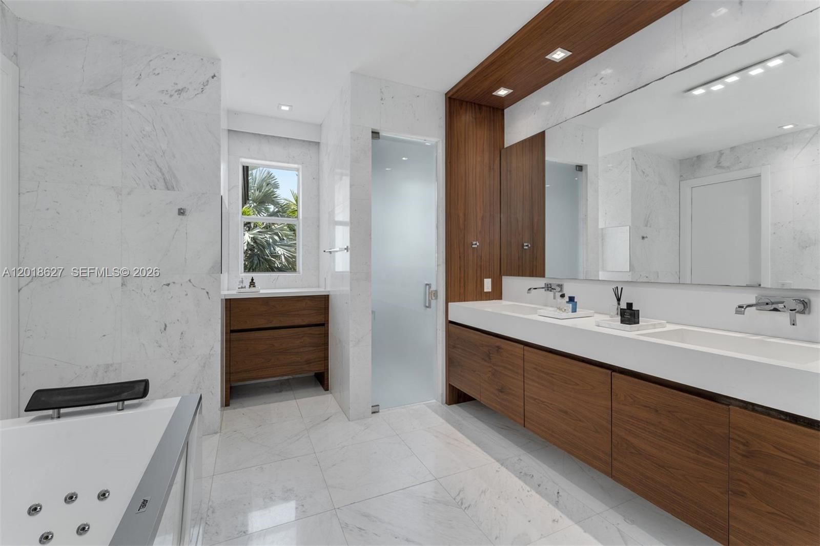 Real estate property located at 229 Golden Beach Dr, Miami-dade, Golden Beach Sec D, Golden Beach, FL