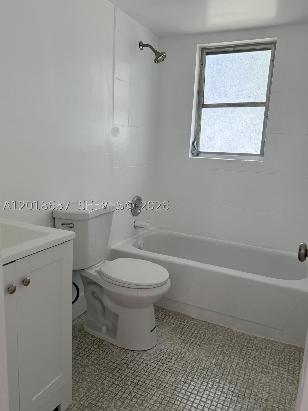 Real estate property located at 8700 Sherman Cir #108, Broward, Lakeshore At University P, Miramar, FL