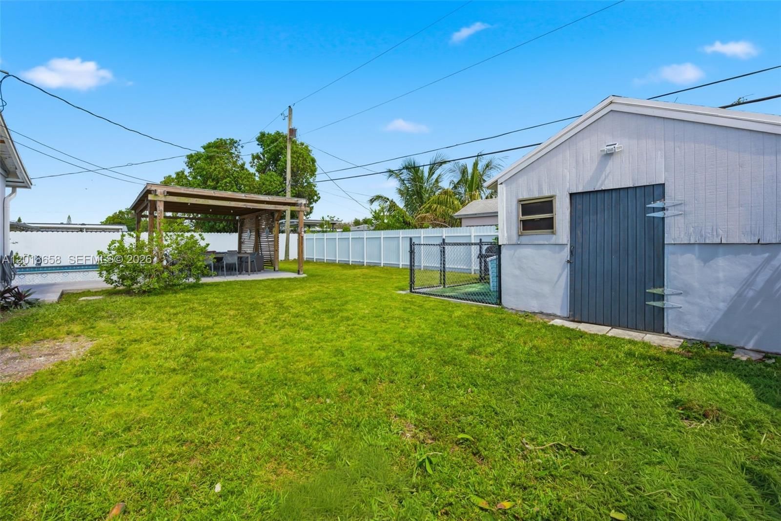 Real estate property located at 9955 215th St, Miami-dade, Cutler Ridge Sec 7, Cutler Bay, FL