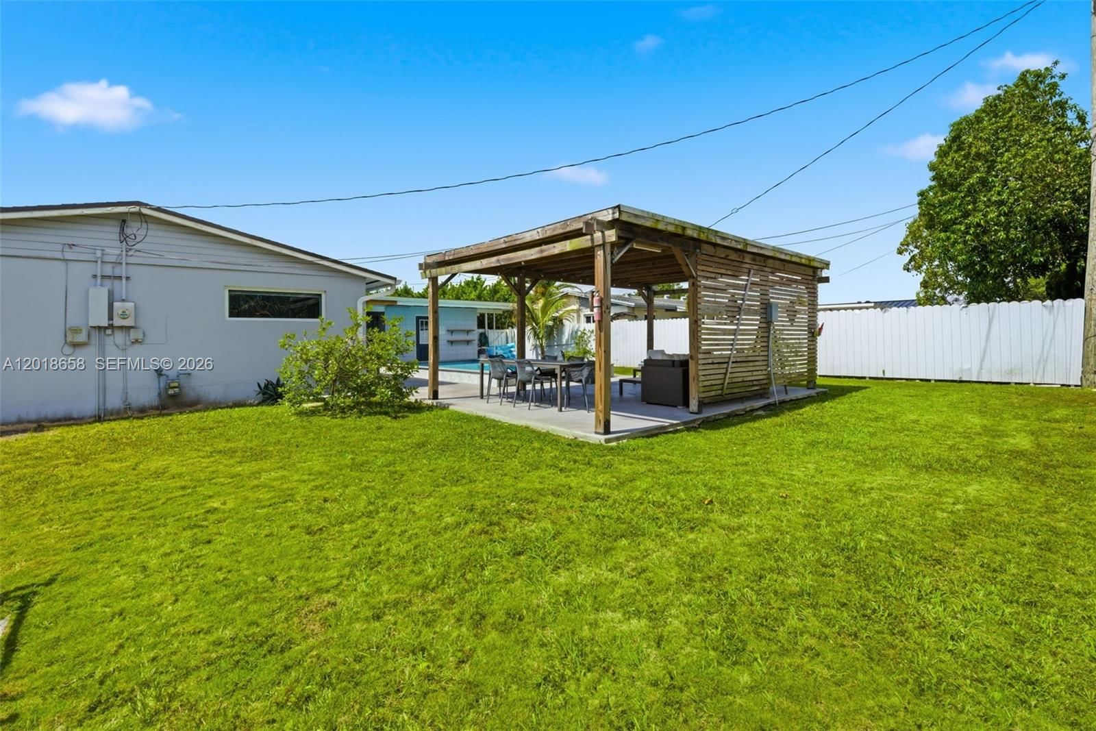Real estate property located at 9955 215th St, Miami-dade, Cutler Ridge Sec 7, Cutler Bay, FL